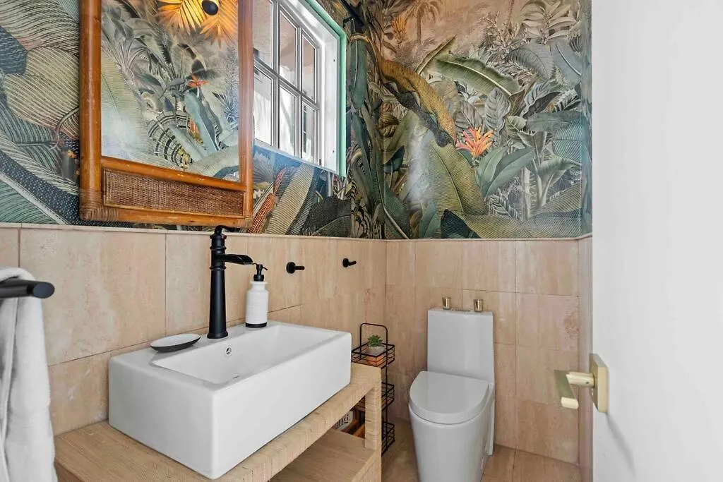 Villa Bohemia - Gated Estate - 1 Of 2 San Juan